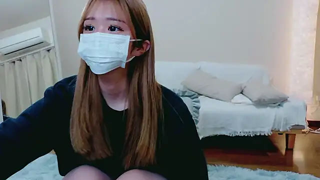 Snapshot of Una_chan_ chatting on 12-02-25, 01:50 Una chan online show from 12-02-25, 01:50