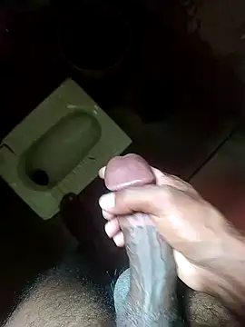 Snapshot of Remo20001 chatting on 03-06-26, 08:22 Remo20001 online show from 03-06-26, 08:22