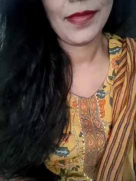 Snapshot of Deepa_Sharma143 chatting on 09-11-25, 05:40 Deepa Sharma143 online show from 09-11-25, 05:40