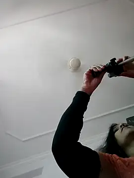 Snapshot of Deepa_Sharma143 chatting on 09-14-25, 02:11 Deepa Sharma143 online show from 09-14-25, 02:11