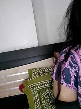 Snapshot of Deepa_Sharma143 chatting on 10-16-25, 01:39 Deepa Sharma143 online show from 10-16-25, 01:39