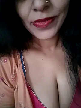 Snapshot of Deepa_Sharma143 chatting on 10-20-25, 01:39 Deepa Sharma143 online show from 10-20-25, 01:39