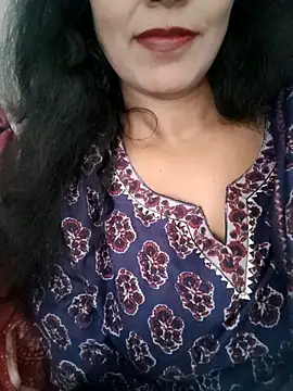 Snapshot of Deepa_Sharma143 chatting on 11-07-25, 05:18 Deepa Sharma143 online show from 11-07-25, 05:18