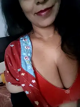 Snapshot of Deepa_Sharma143 chatting on 12-02-25, 01:55 Deepa Sharma143 online show from 12-02-25, 01:55