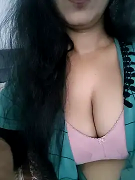 Deepa Sharma143 online show from 04-10-26, 02:06