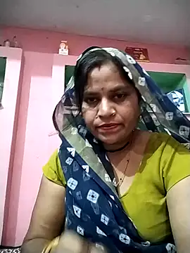 Snapshot of Hot_babli54 chatting on 10-19-25, 04:24 Hot babli54 online show from 10-19-25, 04:24
