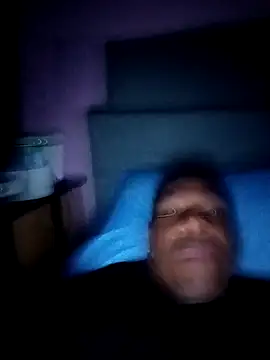 estrogeni online show from 04-18-26, 07:40