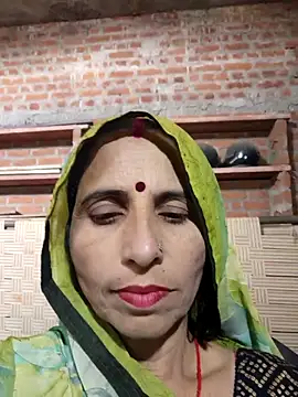 Snapshot of Hot_liya54 chatting on 09-12-25, 08:03 Hot liya54 online show from 09-12-25, 08:03