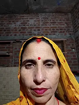 Snapshot of Hot_liya54 chatting on 09-19-25, 04:07 Hot liya54 online show from 09-19-25, 04:07