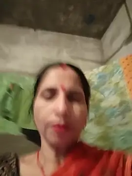 Snapshot of Hot_liya54 chatting on 09-22-25, 06:21 Hot liya54 online show from 09-22-25, 06:21