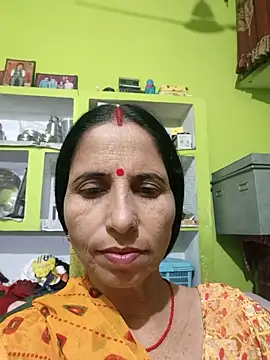 Snapshot of Hot_liya54 chatting on 09-27-25, 02:16 Hot liya54 online show from 09-27-25, 02:16