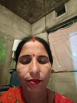 Snapshot of Hot_liya54 chatting on 09-28-25, 05:51 Hot liya54 online show from 09-28-25, 05:51