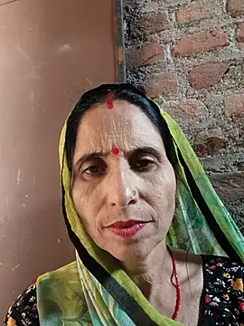 Snapshot of Hot_liya54 chatting on 10-03-25, 03:36 Hot liya54 online show from 10-03-25, 03:36