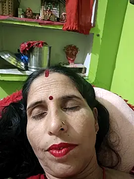 Snapshot of Hot_liya54 chatting on 10-04-25, 06:50 Hot liya54 online show from 10-04-25, 06:50