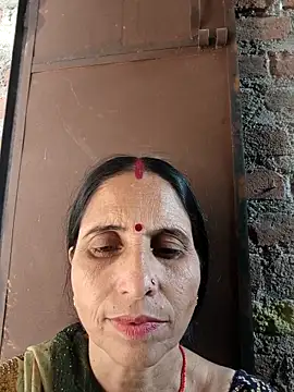 Snapshot of Hot_liya54 chatting on 10-09-25, 09:07 Hot liya54 online show from 10-09-25, 09:07