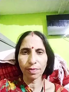 Snapshot of Hot_liya54 chatting on 10-18-25, 02:25 Hot liya54 online show from 10-18-25, 02:25