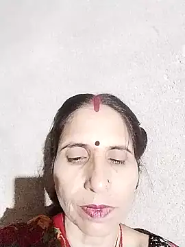 Snapshot of Hot_liya54 chatting on 10-21-25, 06:52 Hot liya54 online show from 10-21-25, 06:52