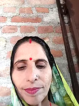 Snapshot of Hot_liya54 chatting on 11-04-25, 07:07 Hot liya54 online show from 11-04-25, 07:07