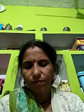 Snapshot of Hot_liya54 chatting on 11-21-25, 11:25 Hot liya54 online show from 11-21-25, 11:25