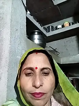 Snapshot of Hot_liya54 chatting on 12-03-25, 02:04 Hot liya54 online show from 12-03-25, 02:04