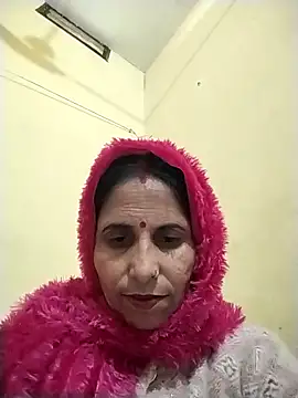 Snapshot of Hot_liya54 chatting on 12-18-25, 10:32 Hot liya54 online show from 12-18-25, 10:32