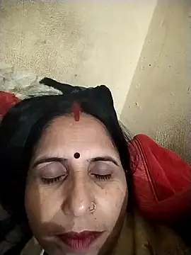 Snapshot of Hot_liya54 chatting on 02-11-26, 10:15 Hot liya54 online show from 02-11-26, 10:15