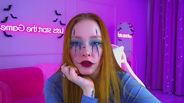 AgataFoxley online show from 10-26-25, 06:08