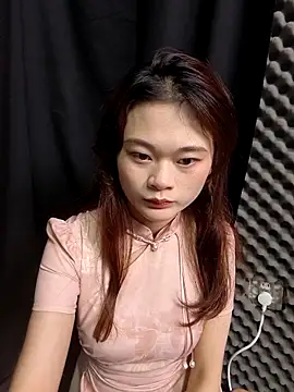 Xxq-20 online show from 10-23-25, 08:35