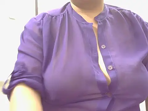 Snapshot of Cute_Girl51 chatting on 10-07-25, 05:10 Cute Girl51 online show from 10-07-25, 05:10
