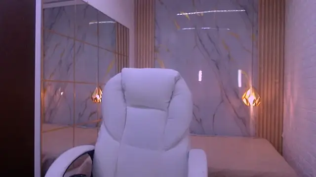 Iantwink18 online show from 03-19-26, 03:54