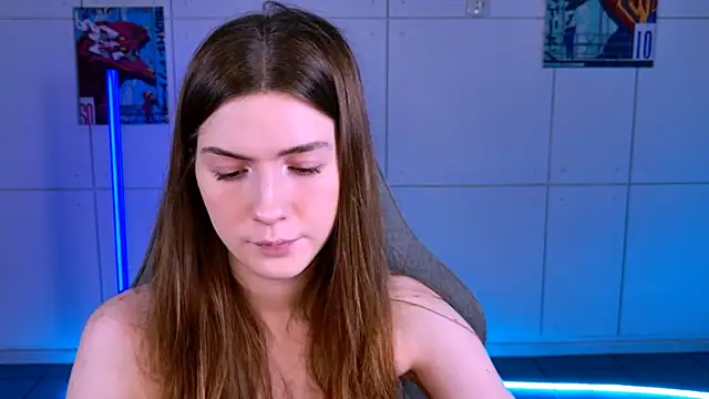 AliceCUNTach online show from 10-22-25, 05:08