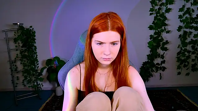Snapshot of AliceCUNTach chatting on 05-10-26, 05:12 AliceCUNTach online show from 05-10-26, 05:12