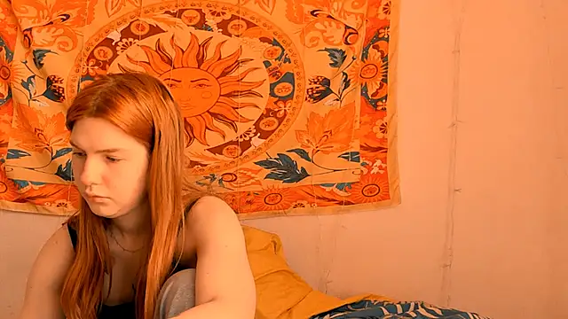 Snapshot of AliceCUNTach chatting on 05-16-26, 05:04 AliceCUNTach online show from 05-16-26, 05:04