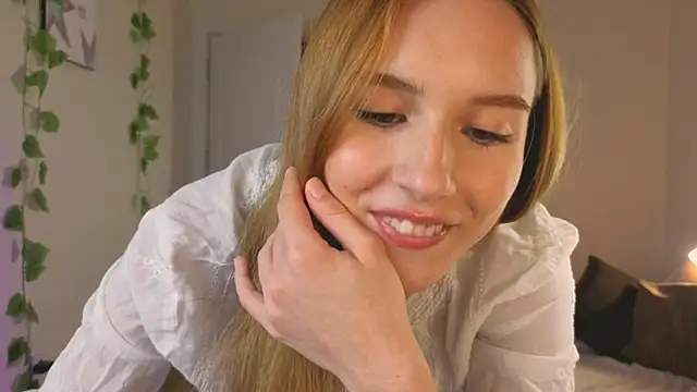 Vegas V online show from 09-13-25, 02:39