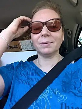 aussiepeaches online show from 04-08-26, 03:06