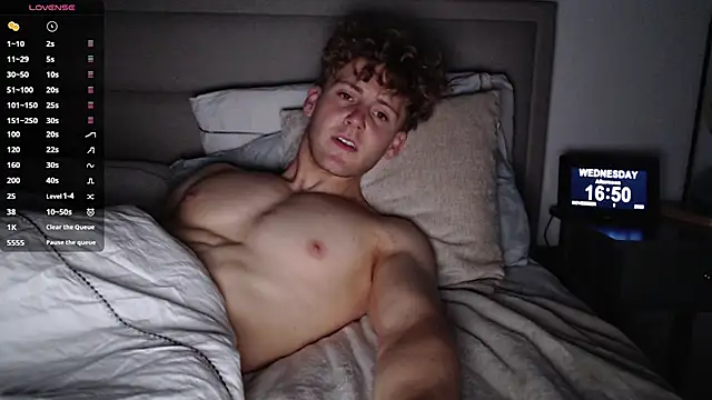 DominantAlex18 online show from 11-05-25, 04:51