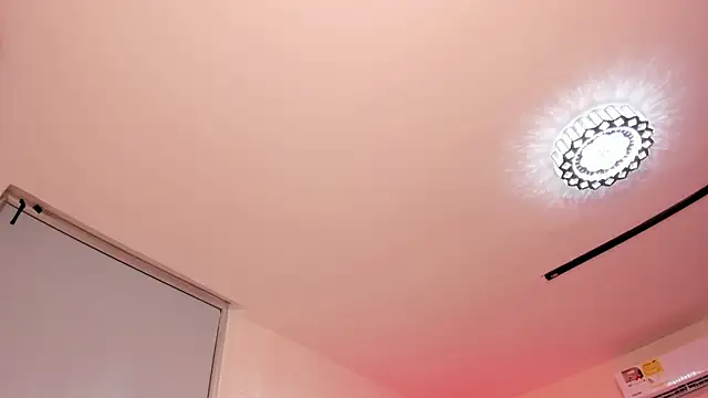 lauren bigboobs22 online show from 03-30-26, 06:53