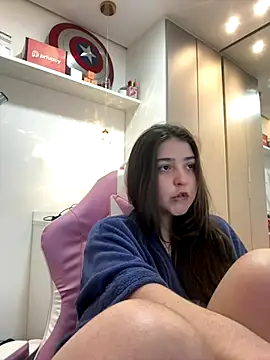 Snapshot of Floravip chatting on 11-10-25, 11:26 Floravip online show from 11-10-25, 11:26