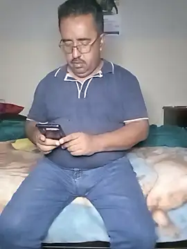 HomHot47 online show from 11-20-25, 06:02