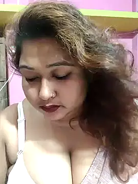 Snapshot of hotbhabhi011 chatting on 09-11-25, 12:11 hotbhabhi011 online show from 09-11-25, 12:11