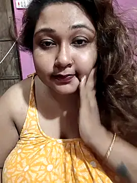 Snapshot of hotbhabhi011 chatting on 10-10-25, 03:33 hotbhabhi011 online show from 10-10-25, 03:33