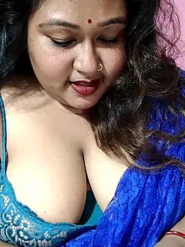 Snapshot of hotbhabhi011 chatting on 07-18-26, 12:09 hotbhabhi011 online show from 07-18-26, 12:09