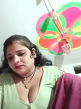 Snapshot of Rani_sahiba chatting on 07-06-26, 06:32 Rani sahiba online show from 07-06-26, 06:32