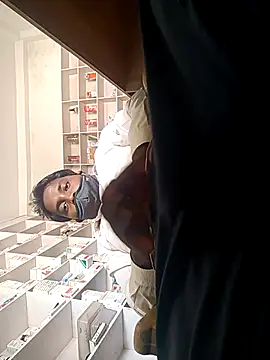 Snapshot of blackdick44 chatting on 10-09-25, 06:33 blackdick44 online show from 10-09-25, 06:33