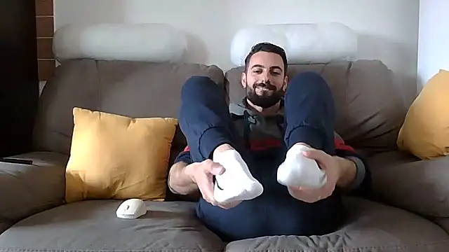 Amicisegreti online show from 04-02-26, 10:46