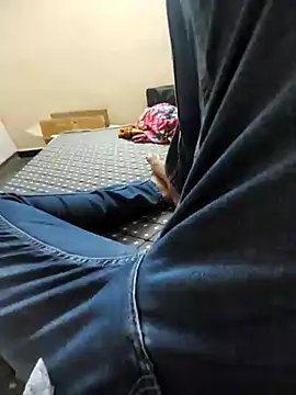 mommylover5 online show from 11-03-25, 03:13