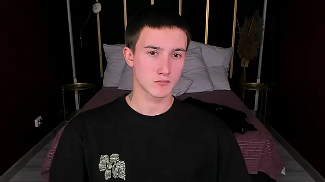 Snapshot of David__Diamond chatting on 09-26-25, 03:38 David Diamond online show from 09-26-25, 03:38