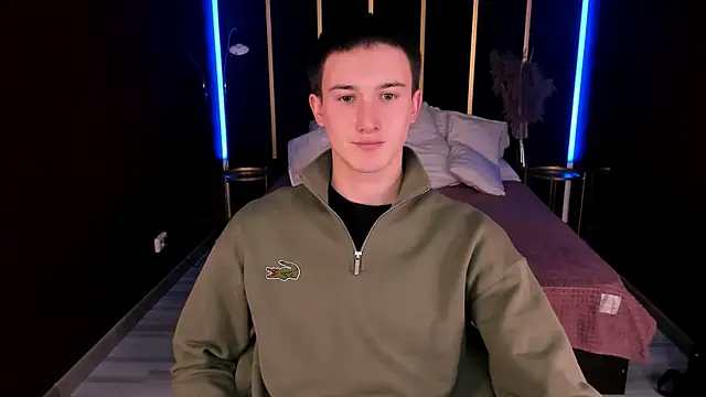 Snapshot of David__Diamond chatting on 11-01-25, 03:47 David Diamond online show from 11-01-25, 03:47