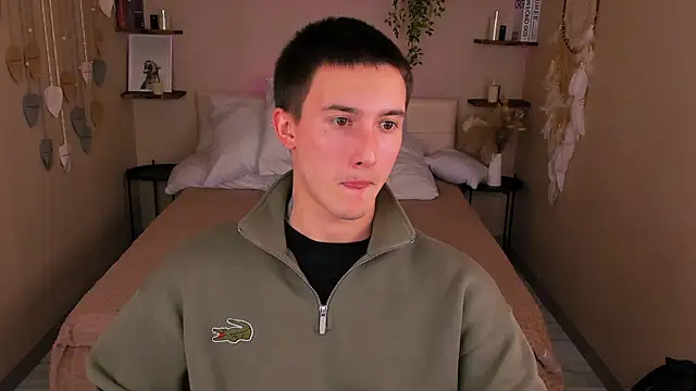 Snapshot of David__Diamond chatting on 11-06-25, 03:57 David Diamond online show from 11-06-25, 03:57