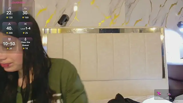 Olivia11  online show from 04-07-26, 01:00